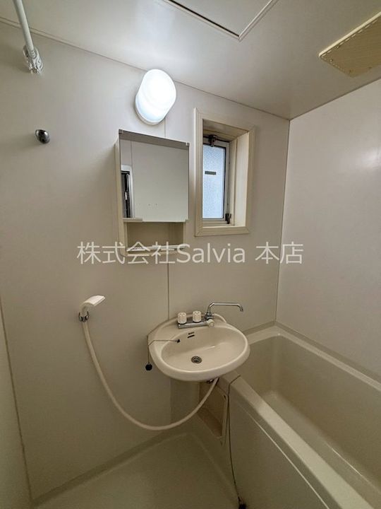 パークサイド津久野の内装