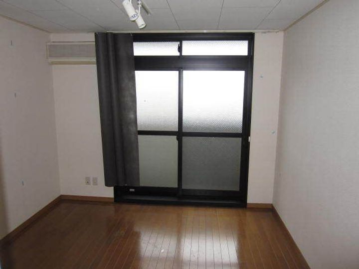 静岡県牧之原市布引原(アパート)の賃貸物件の居間