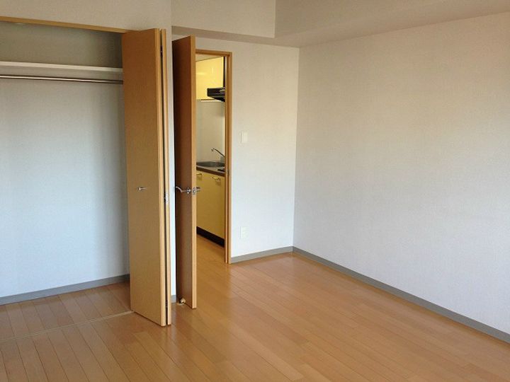 Nasic仙台東口の居間