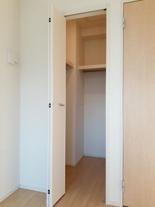 フリーデ・タイリンの内装