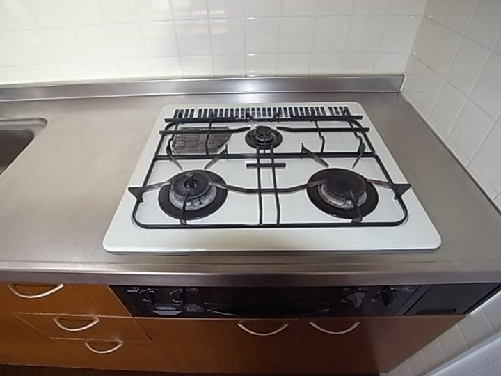 ヒーローマンションIのキッチン