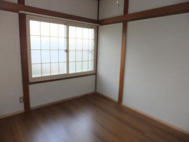 桔梗野ハイツの居間