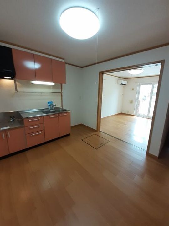 群馬県高崎市下之城町(アパート)の賃貸物件の居間