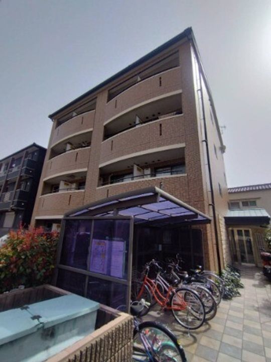 大阪府堺市堺区向陵東町2(マンション)の賃貸物件の外観