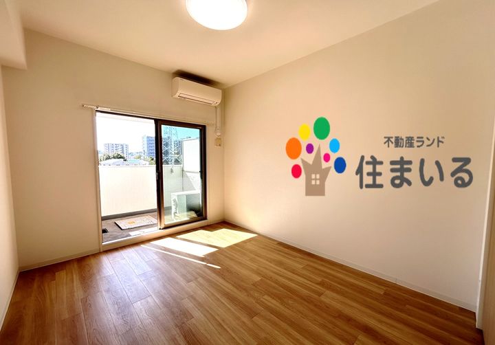 愛知県名古屋市南区寺部通2(マンション)の賃貸物件の居間