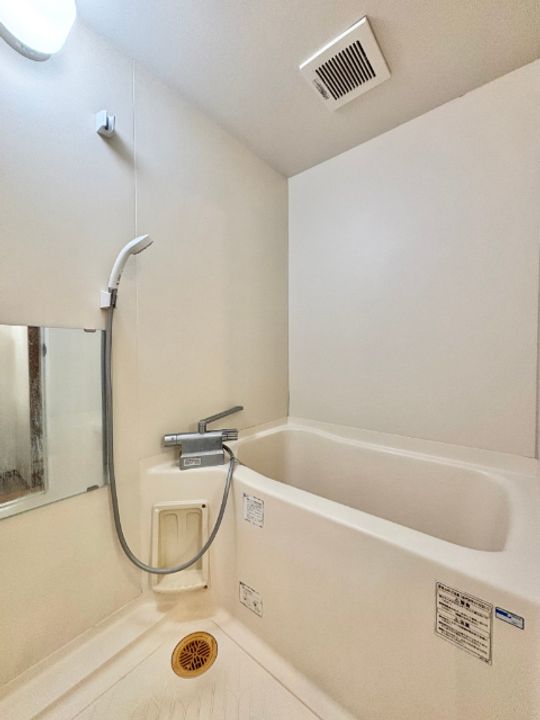 シャン・ド・フルール壱番館の風呂