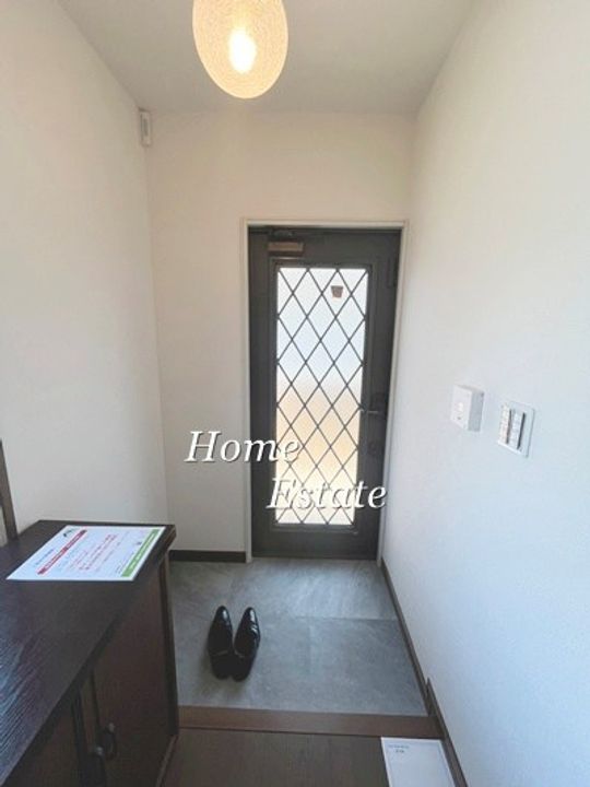 大曽根2丁目ファミリーハウスの玄関