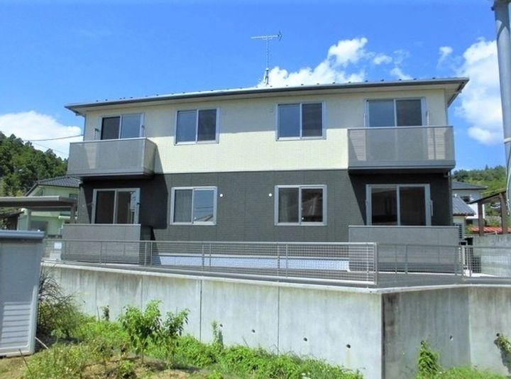 シャーメゾン宮ノ前(小川町柴原)の外観