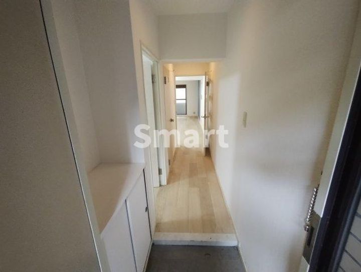 東京都中野区上高田3(マンション)の賃貸物件の玄関