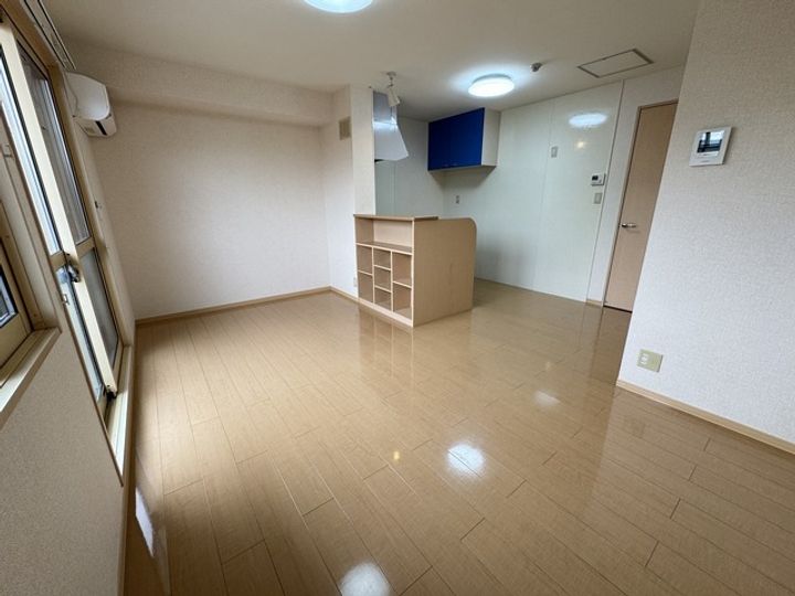 新潟県新潟市西区ときめき東1(アパート)の賃貸物件の居間