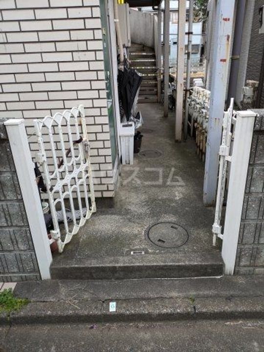 スリーウッド成増の地図