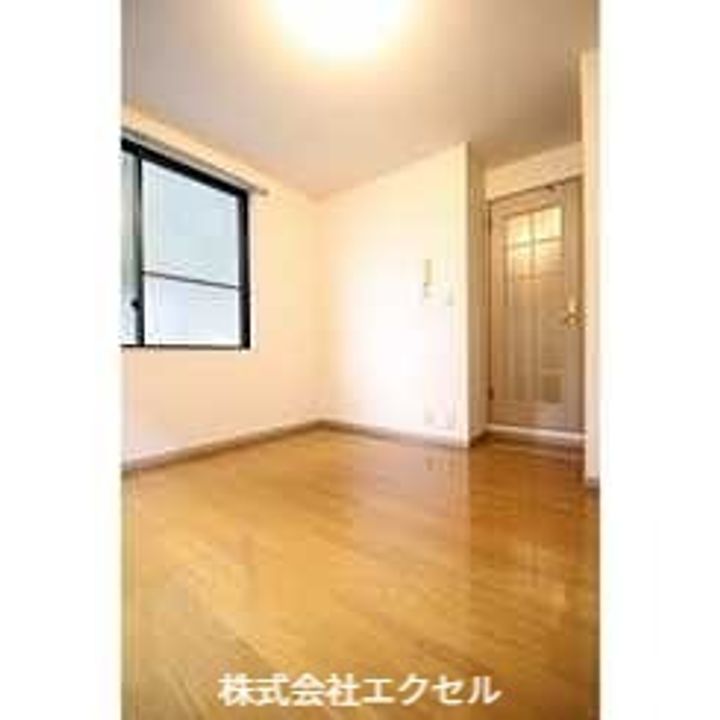 東京都府中市分梅町1(マンション)の賃貸物件の居間