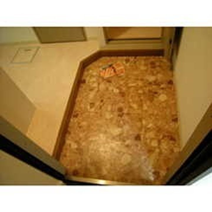 東京都府中市分梅町1(マンション)の賃貸物件の玄関