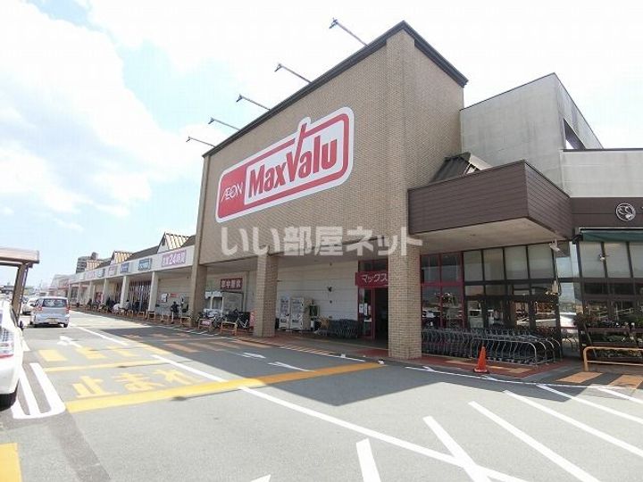 エレガンス利平治Bの周辺