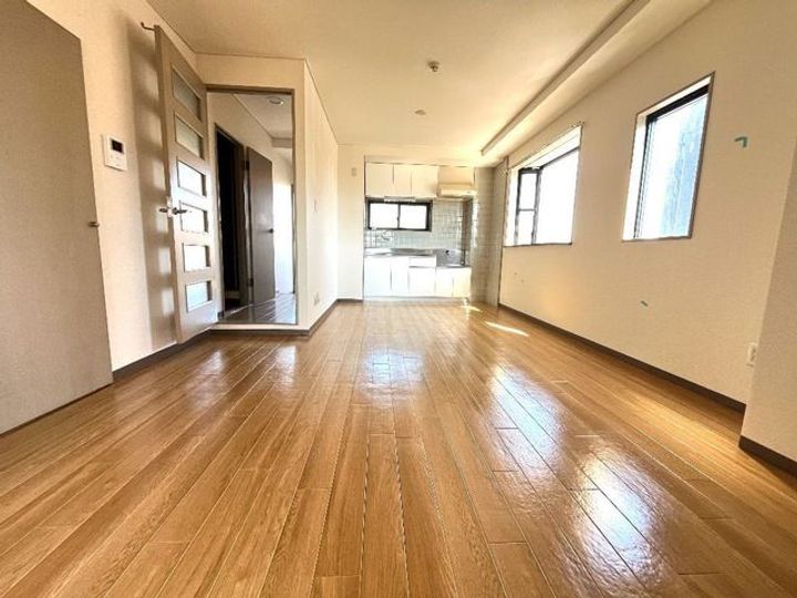 神奈川県大和市桜森3(マンション)の賃貸物件の居間