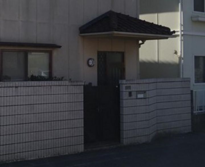 岡山県岡山市北区津島本町(一戸建)の賃貸物件の玄関