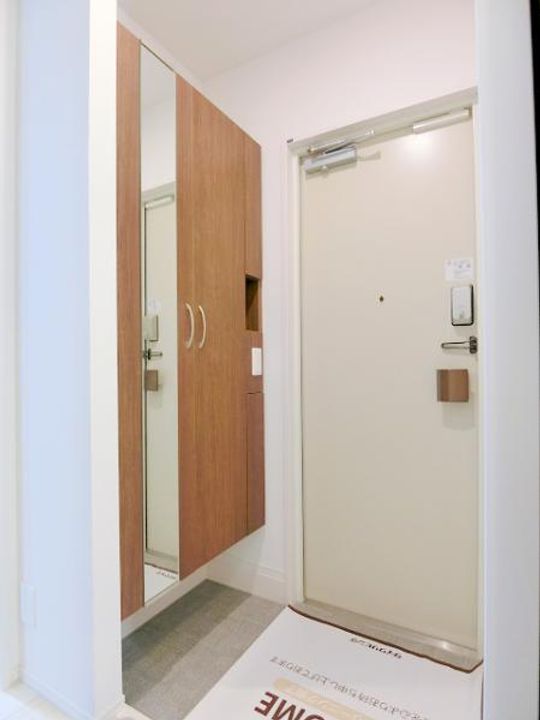 長野県長野市大字鶴賀田町(アパート)の賃貸物件の玄関