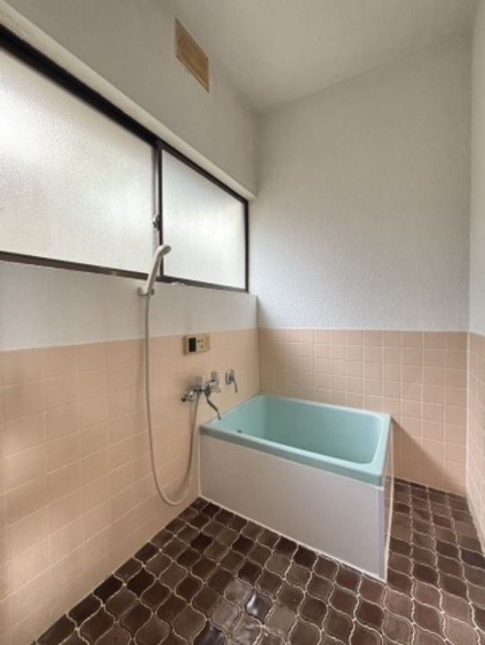 広島県広島市安芸区中野4(一戸建)の賃貸物件の風呂