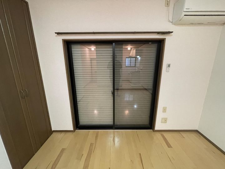 キングスコートの居間