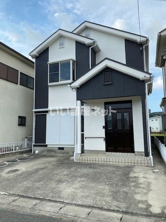 和歌山県紀の川市南志野(一戸建)の賃貸物件の外観