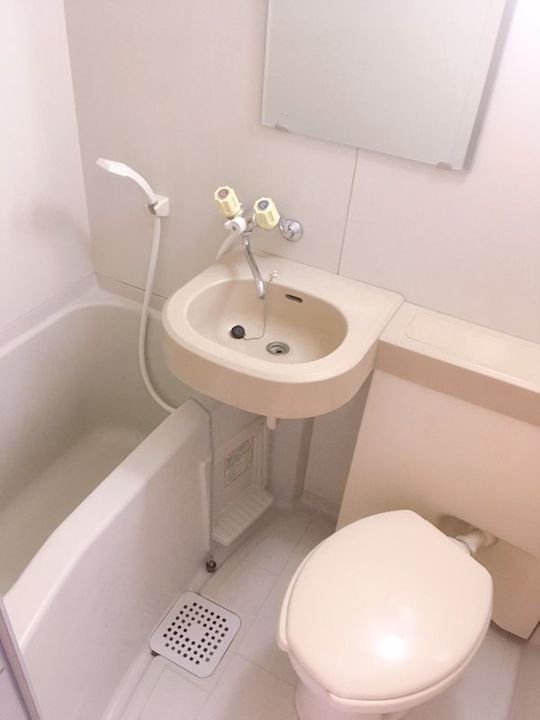 神奈川県横浜市金沢区六浦1(マンション)の賃貸物件の風呂