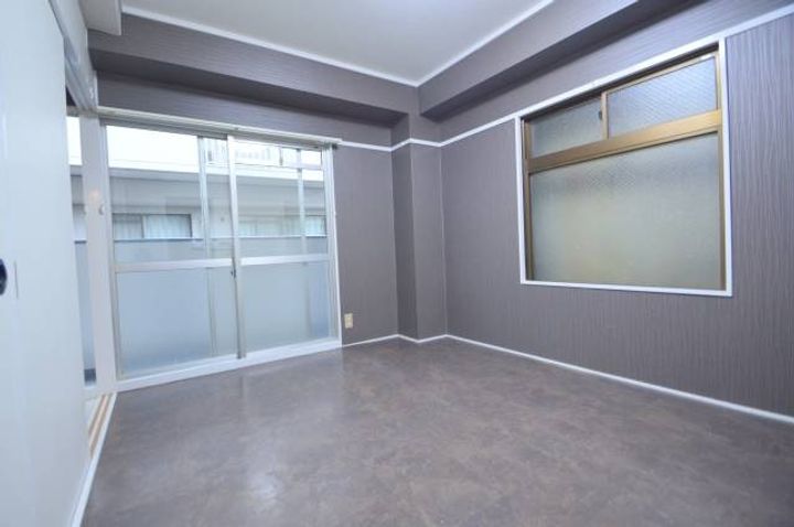 広島県広島市西区三篠町1(マンション)の賃貸物件の居間