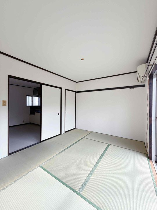 フォーブル綿貫の内装