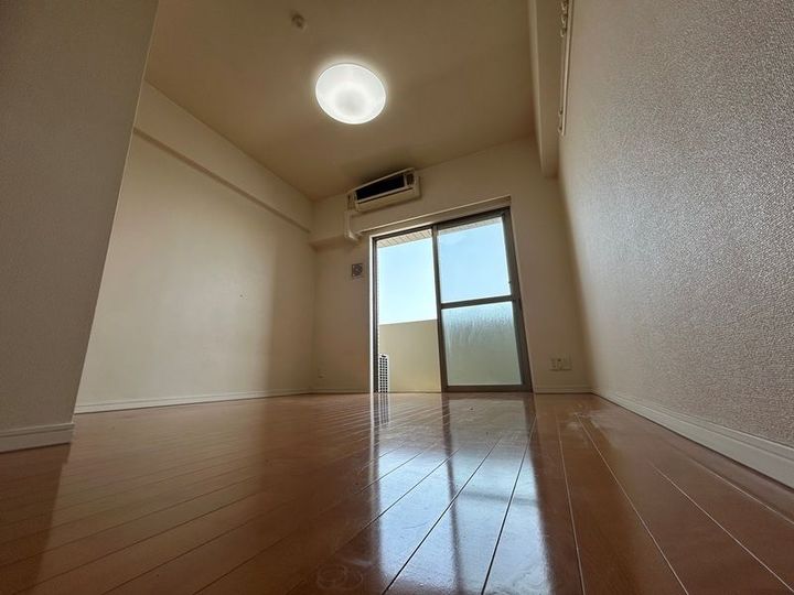 東京都立川市曙町2(マンション)の賃貸物件の居間