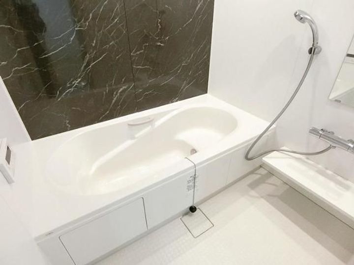 プロムナード花水木Iの風呂