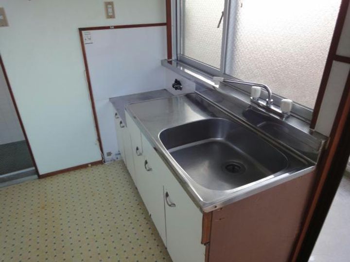 山口県岩国市元町2(アパート)の賃貸物件のキッチン