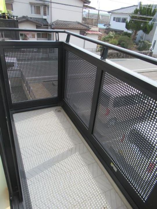 シャトラン駅家A棟の内装