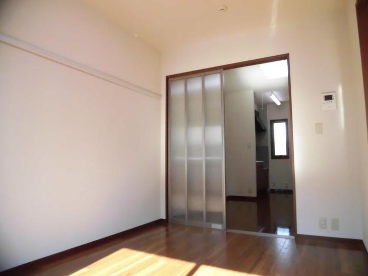 山形県山形市若宮4(アパート)の賃貸物件の居間