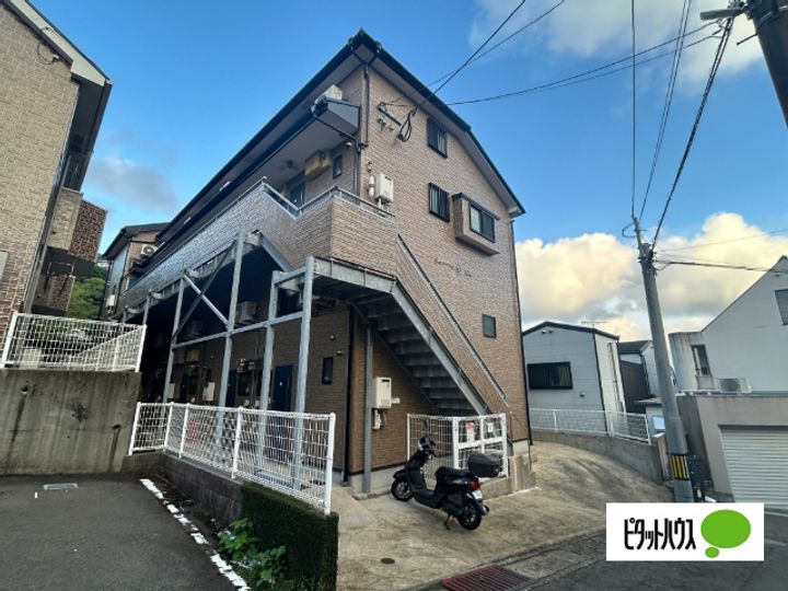 ニューハイ夢 坂本の外観
