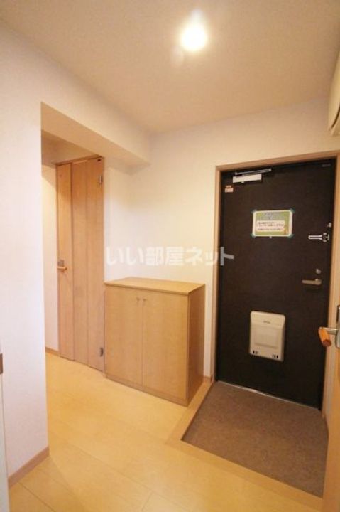 ヴィラコンテッサ原IIの玄関