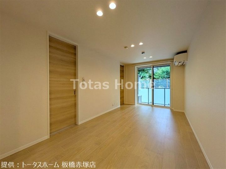 グラン ゼルコヴァの居間