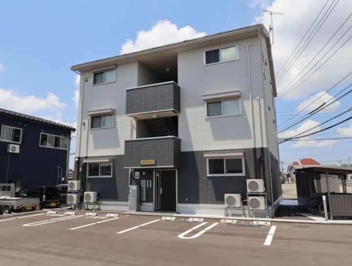 新潟県長岡市要町1(アパート)の賃貸物件の外観