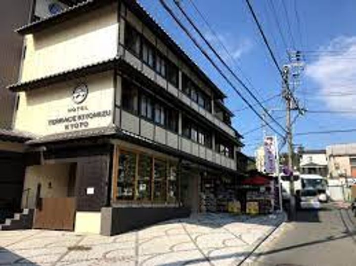 メゾン・オンディーヌの周辺