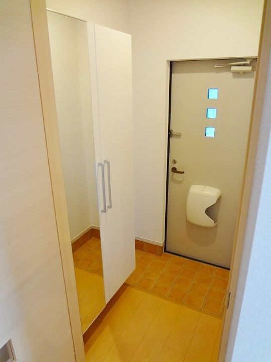 グレイスヴィラ Dの玄関