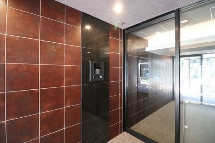 東京都台東区根岸3(マンション)の賃貸物件の地図