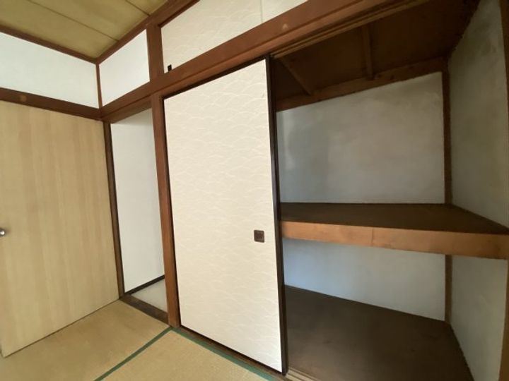 さかえ荘の内装