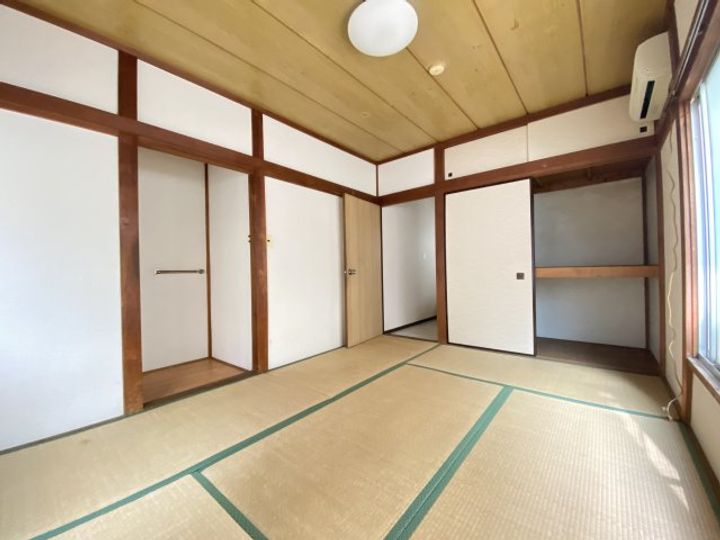 さかえ荘の内装