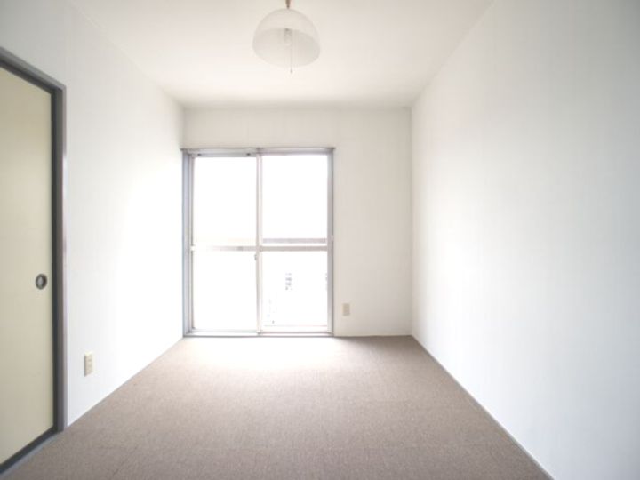 INAコーポの内装