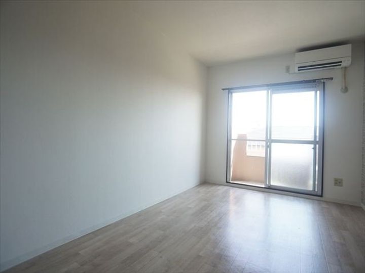 ストーク8の内装