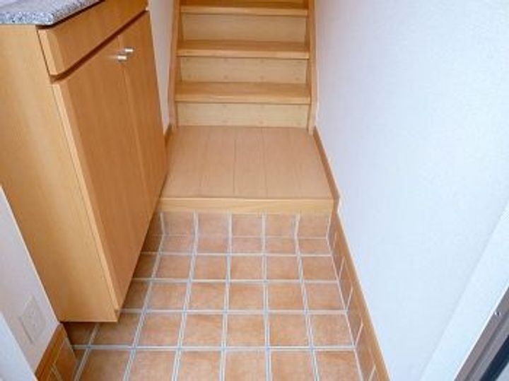 シルバーライニングAの玄関