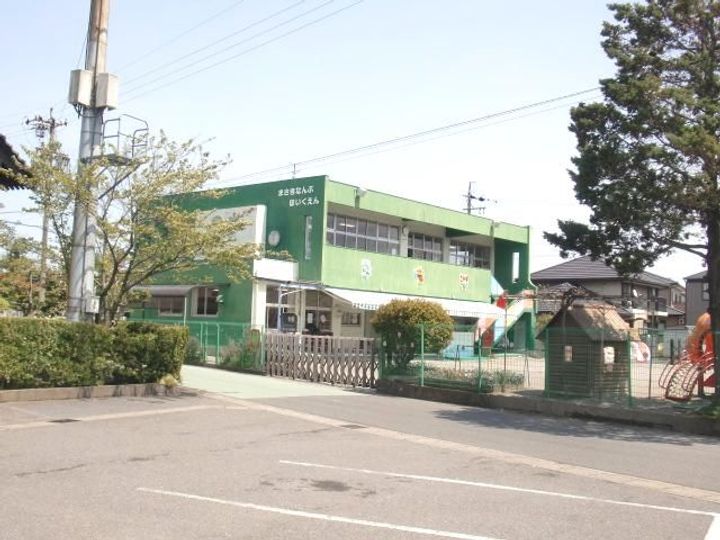 サンハイム山川の周辺