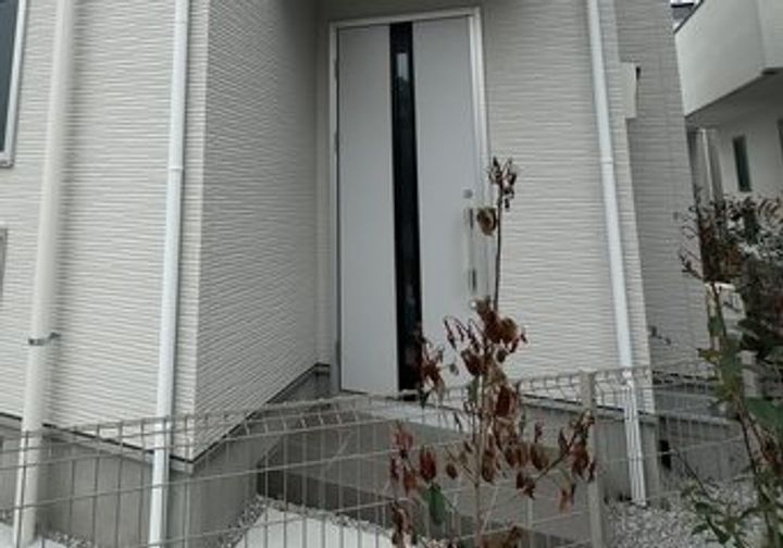 東京都世田谷区喜多見5(一戸建)の賃貸物件の玄関