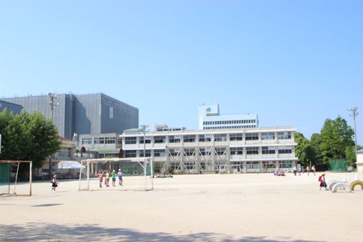 7FUKAGAWAの周辺
