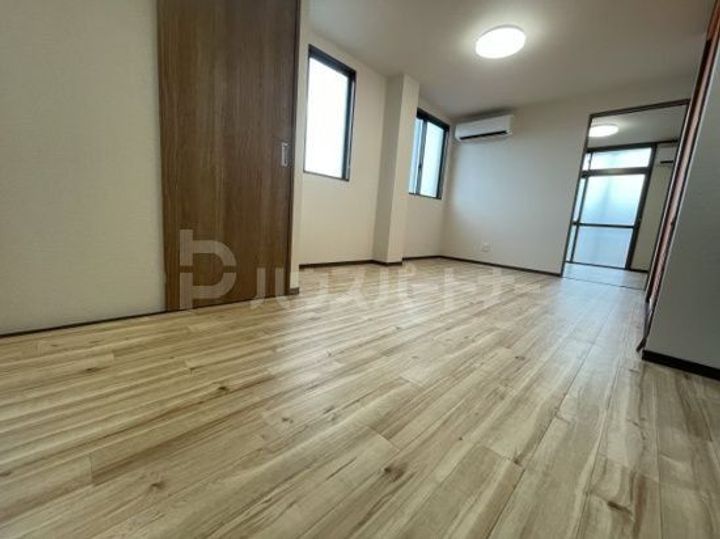 Tubaki Corpoの内装