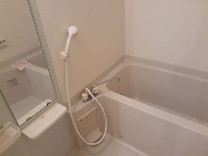 ブリーズ Bの風呂