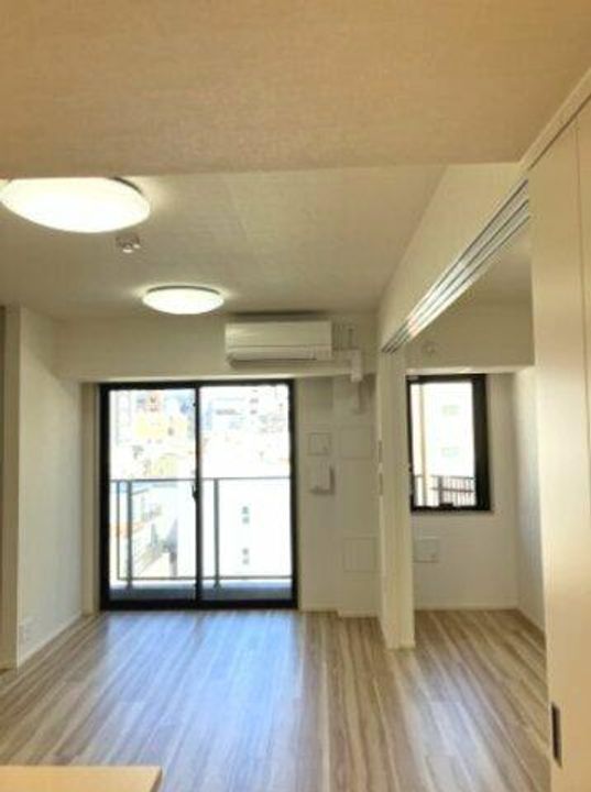 アーバンコア本郷の居間